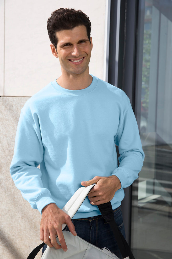 Antqu Chry Red Gildan Heavy Blend Crewneck Sweatshirt. 18000