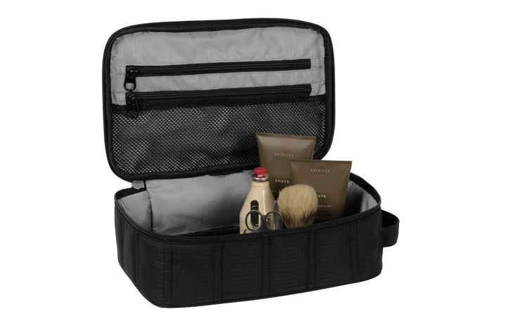 Black OGIO Shadow Travel Kit. 417028