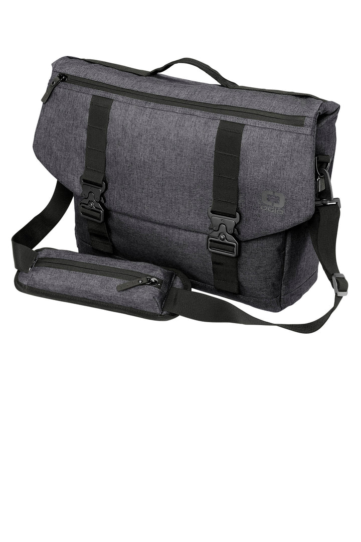 Left View of TarmacGyHt OGIO Command Messenger 93000
