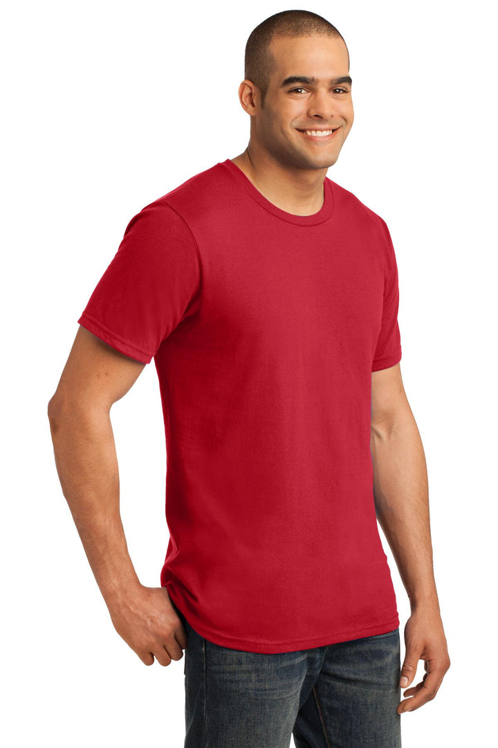 Red Gildan 100% Ring Spun Cotton T-Shirt. 980