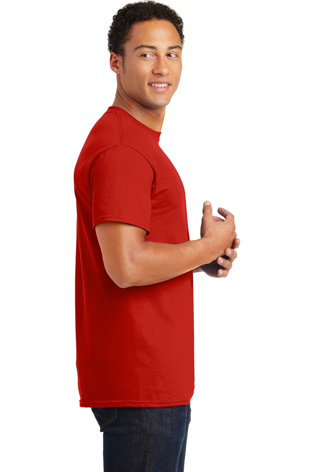 Red Gildan - Ultra Cotton 100% US Cotton T-Shirt. 2000