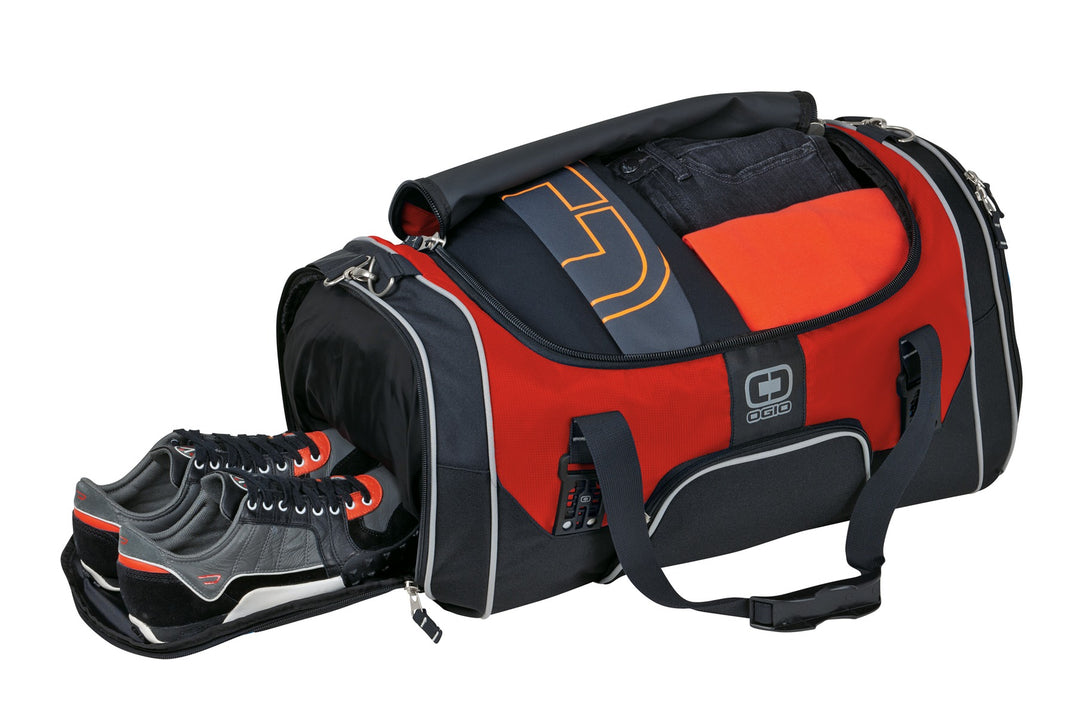 Red OGIO - Rage Duffel. 108089
