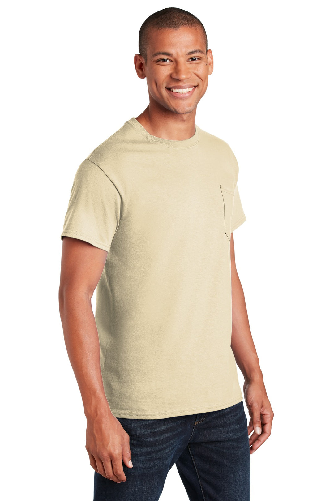 SAND Gildan - Ultra Cotton 100% US Cotton T-Shirt with Pocket. 2300