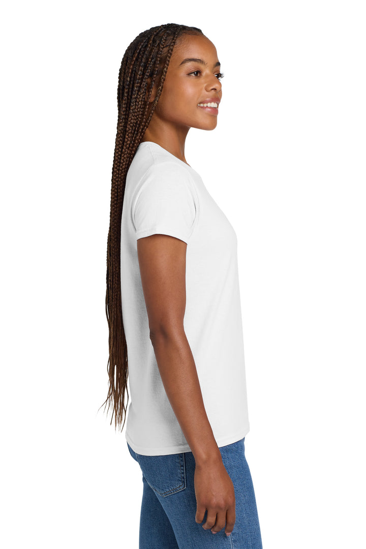 White Gildan Women's Ultra Cotton 100% US Cotton T-Shirt. 2000L