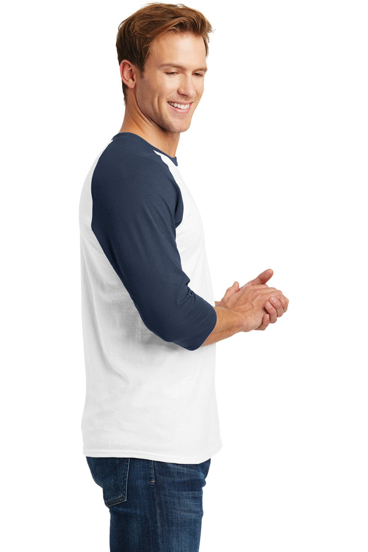 White/Navy Gildan Heavy Cotton 3/4-Sleeve Raglan T-Shirt. 5700